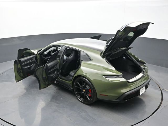 Certified 2023 Porsche Taycan GTS image 30