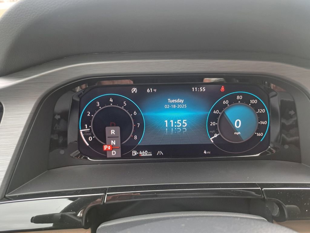 Used 2025 Volkswagen Atlas Cross Sport SE image 11