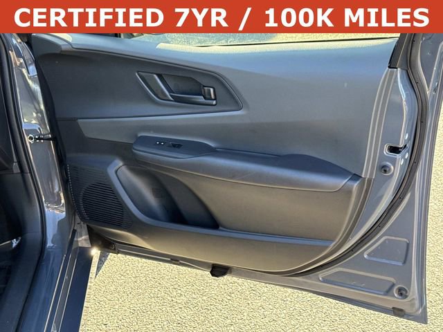 Used 2024 Toyota Prius LE image 8