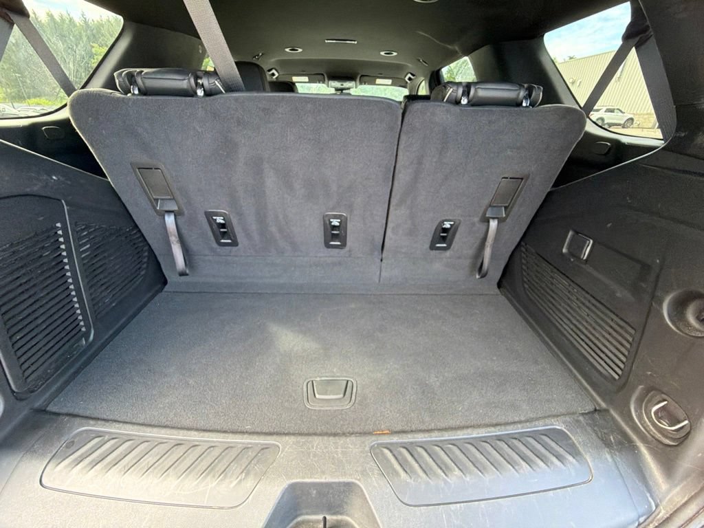 Used 2024 GMC Yukon SLT AWD/4WD image 51
