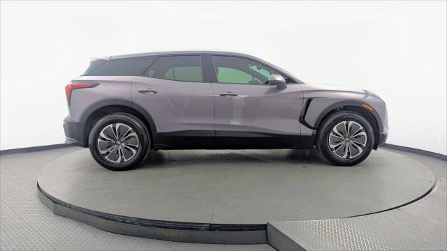 Used 2024 Chevrolet Blazer EV LT AWD/4WD image 9