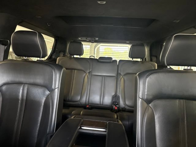 Used 2023 Jeep Grand Wagoneer Series II AWD/4WD image 72