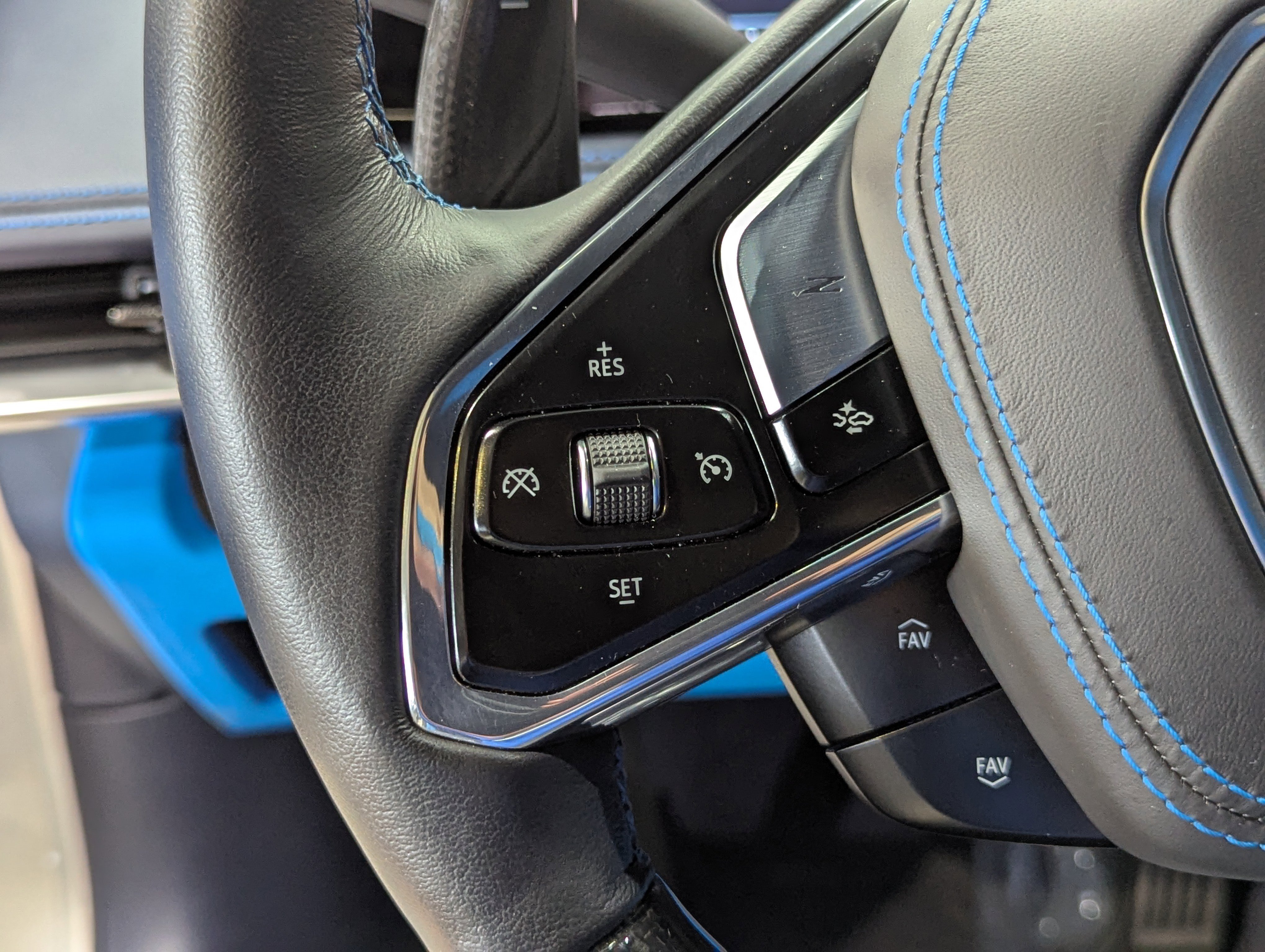 Used 2024 Chevrolet Corvette E-Ray w/ ZER Performance Package image 37