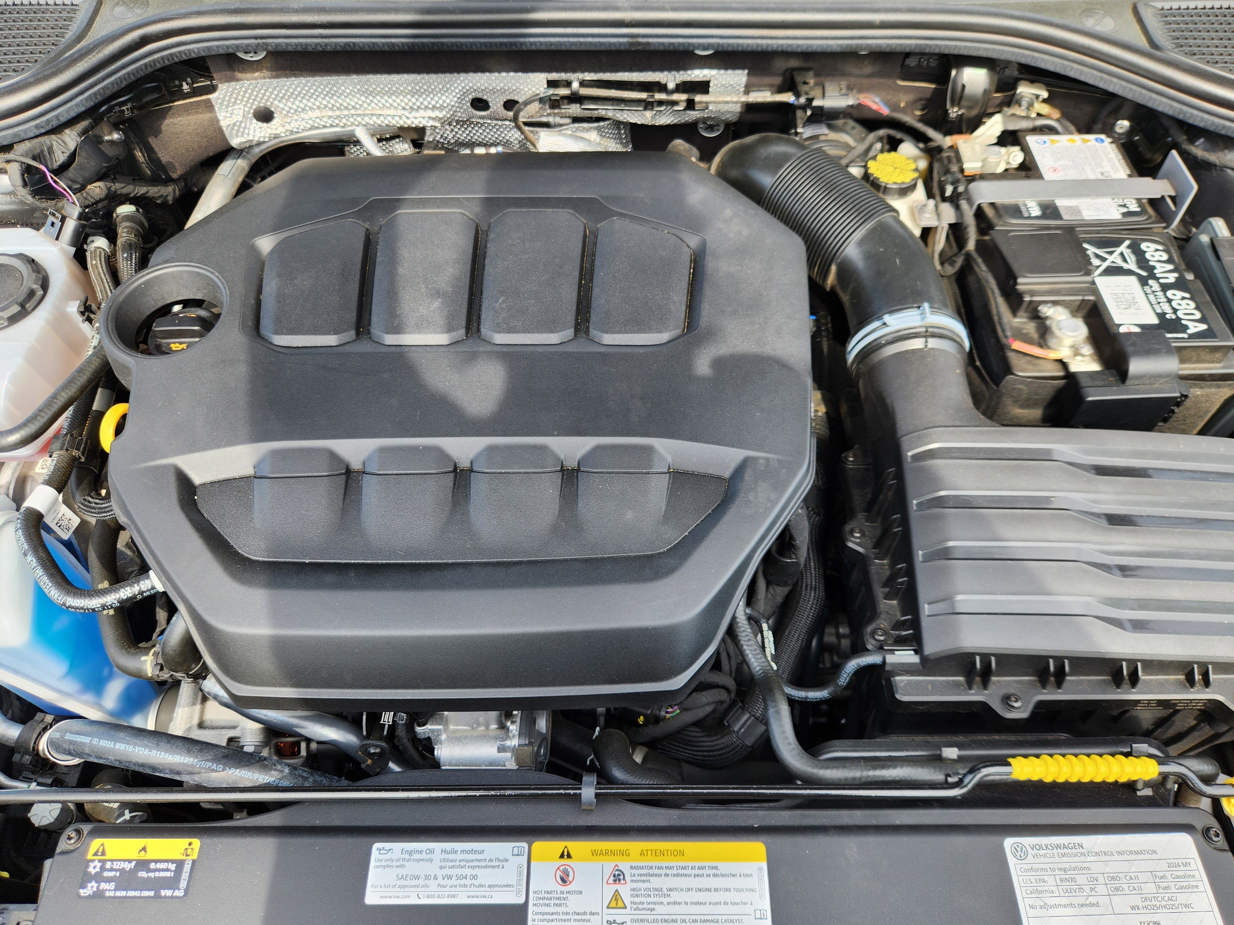 Certified 2024 Volkswagen Golf R AWD/4WD image 19