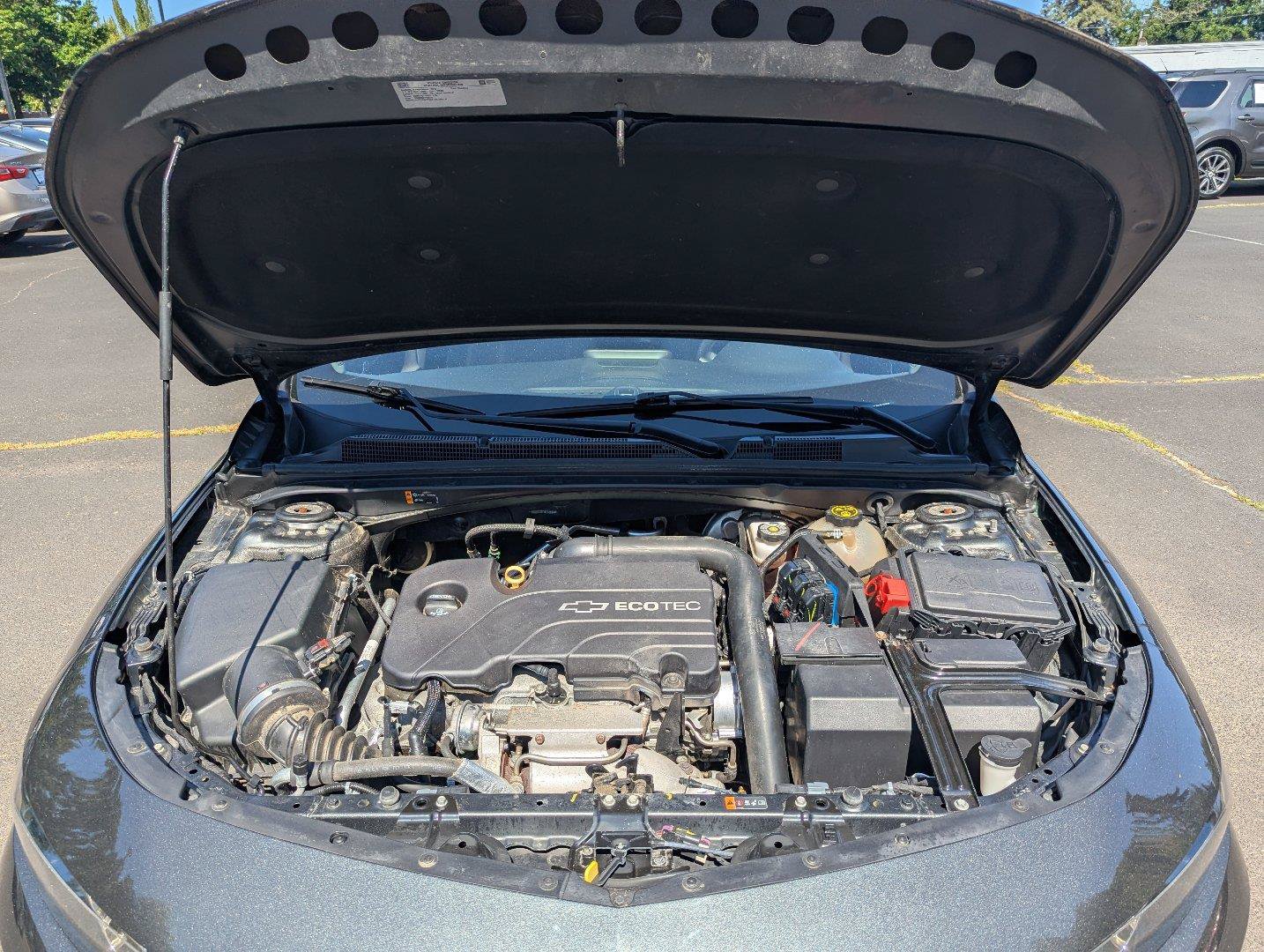 Used 2016 Chevrolet Malibu LT FWD image 34