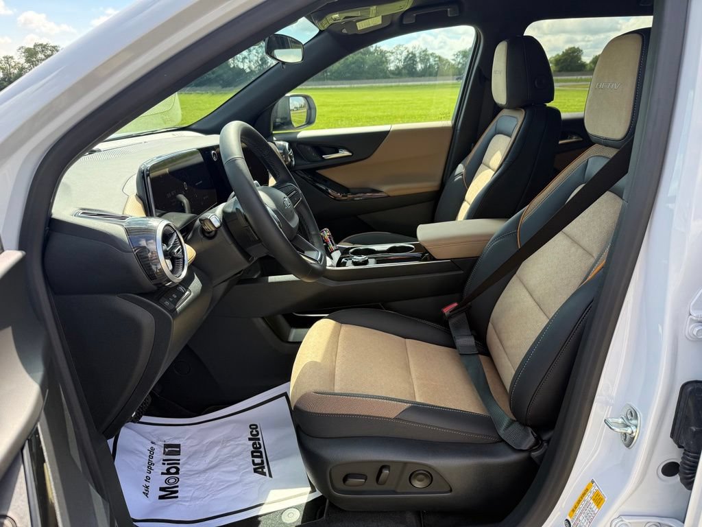 New 2027 Chevrolet Equinox ACTIV w/ Convenience Package III FWD image 30