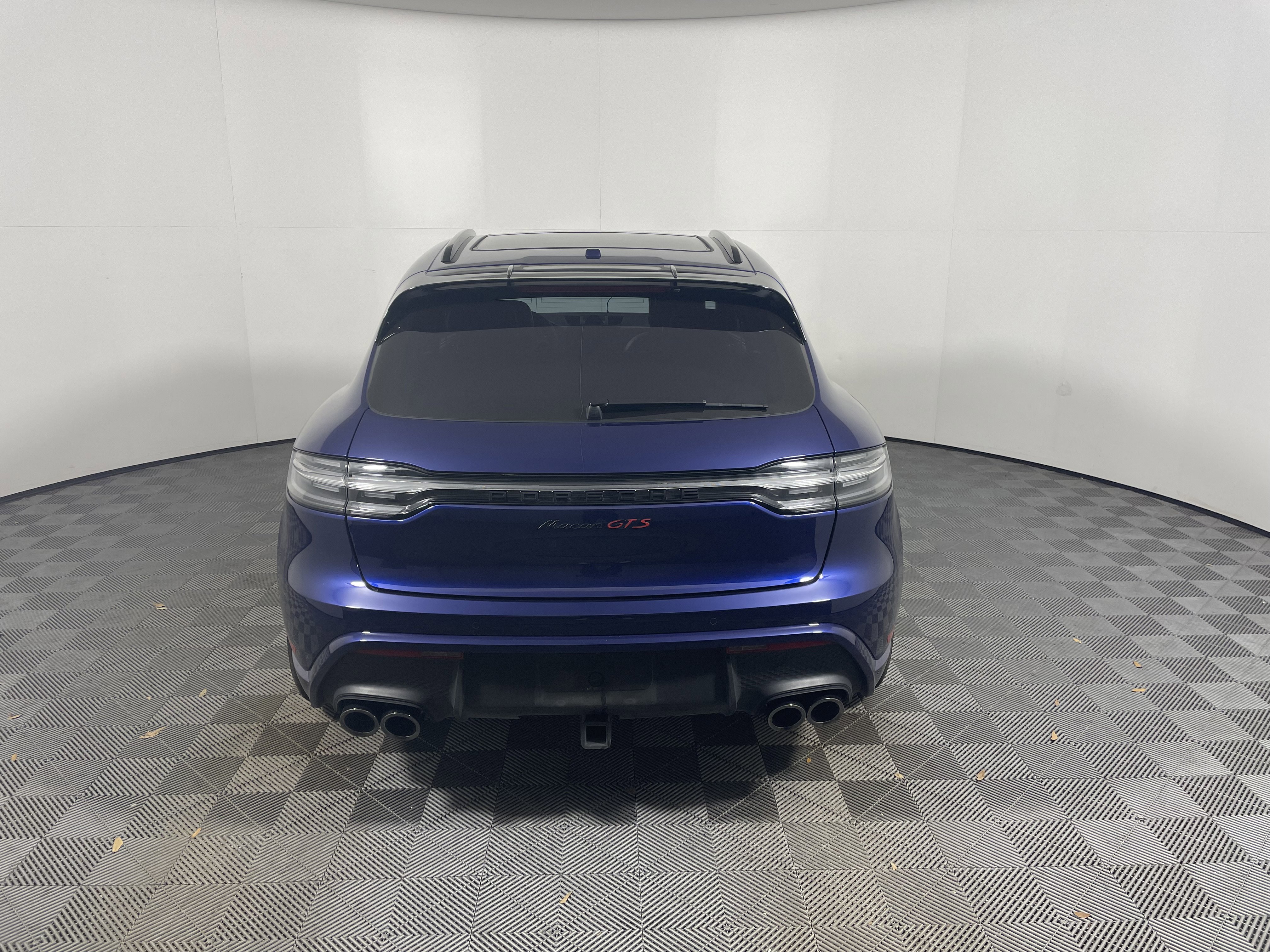 Certified 2024 Porsche Macan GTS image 6