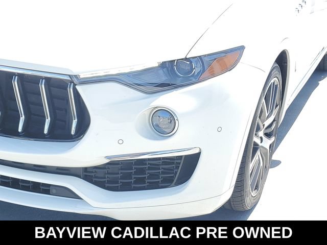 Used 2022 Maserati Levante GT AWD/4WD image 11