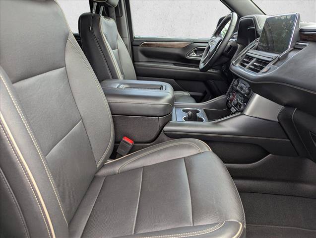 Used 2023 Chevrolet Suburban Premier RWD image 28