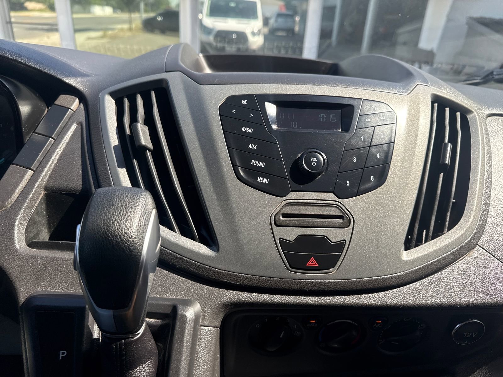 Used 2019 Ford Transit 350 XL RWD image 19
