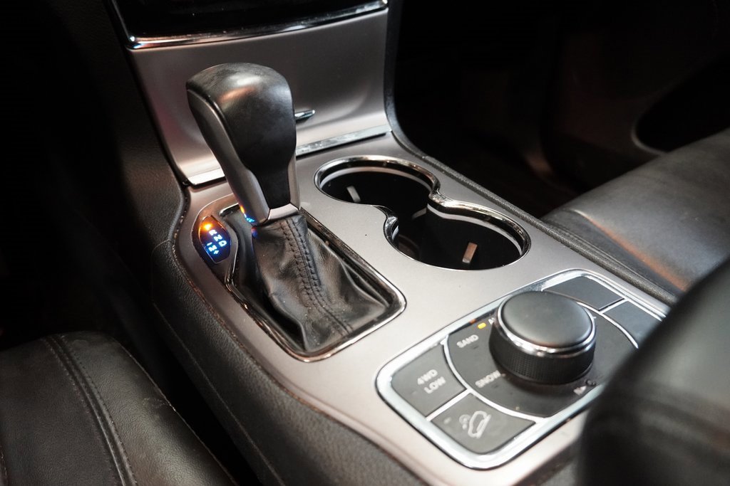 Used 2020 Jeep Grand Cherokee Limited image 22