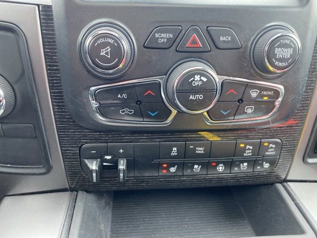 Used 2016 RAM 2500 Limited image 26