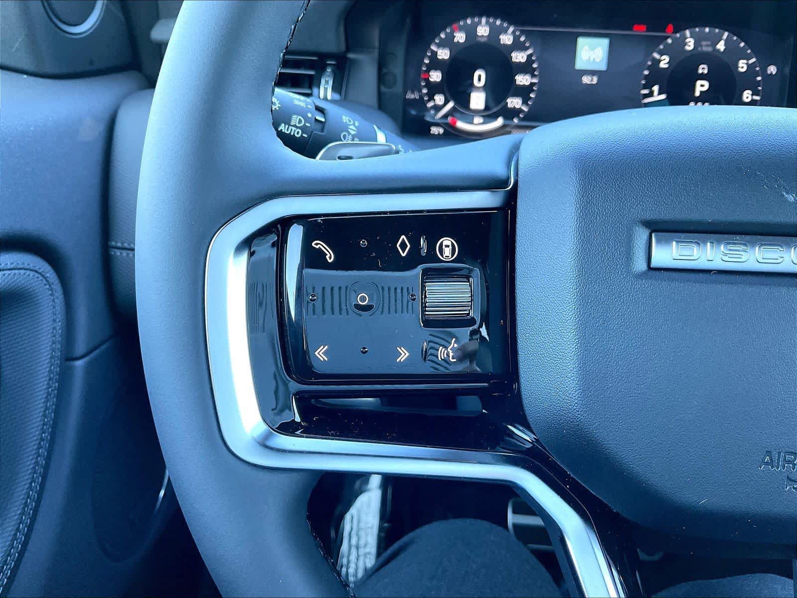 New 2026 Land Rover Discovery Sport Landmark AWD/4WD image 17