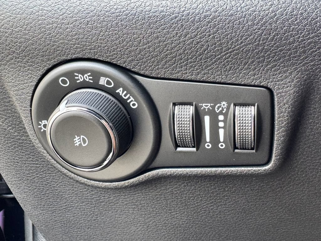 New 2026 Jeep Compass Limited AWD/4WD image 27