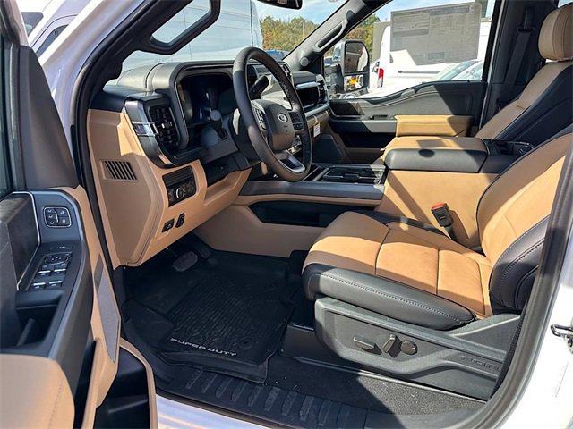 New 2026 Ford F350 Lariat w/ Chrome Package image 7