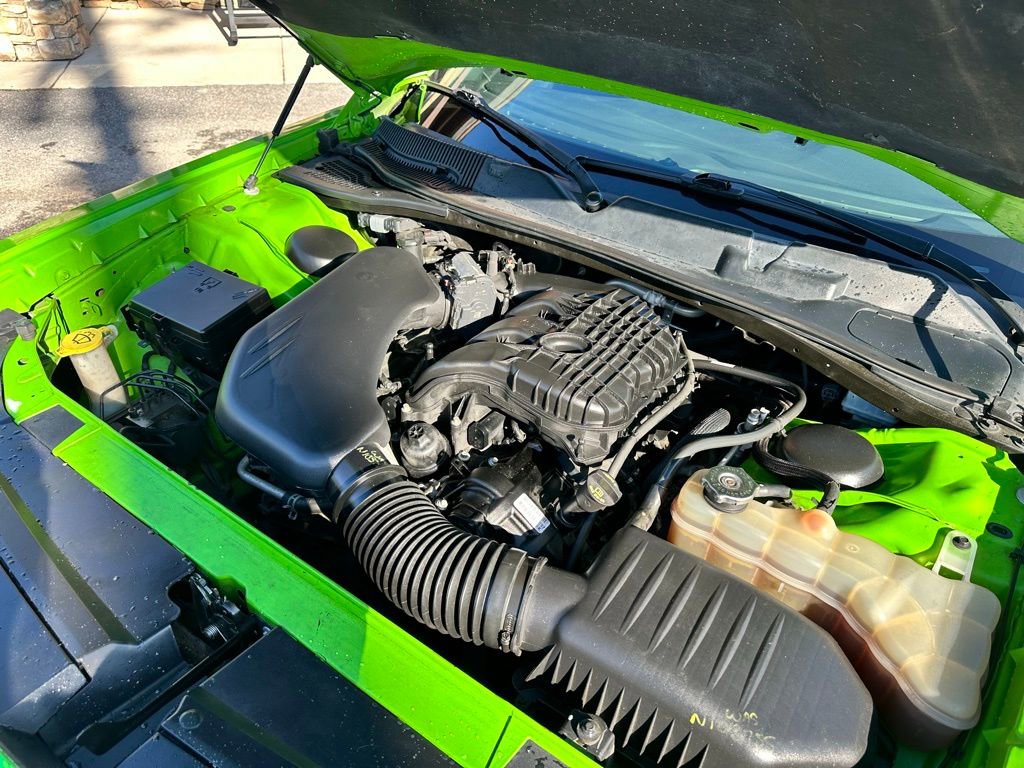 Used 2017 Dodge Challenger SXT w/ Sound Group image 39