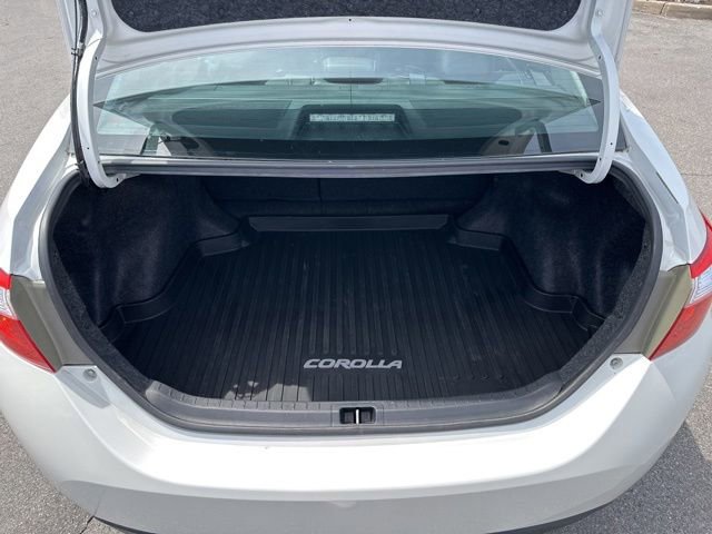 Used 2018 Toyota Corolla XSE FWD image 14