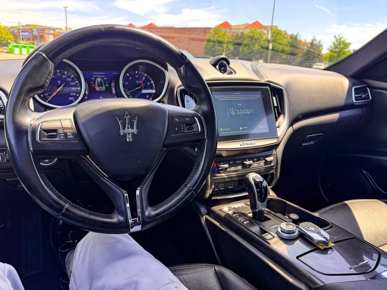 Used 2018 Maserati Ghibli S Q4 AWD/4WD image 26