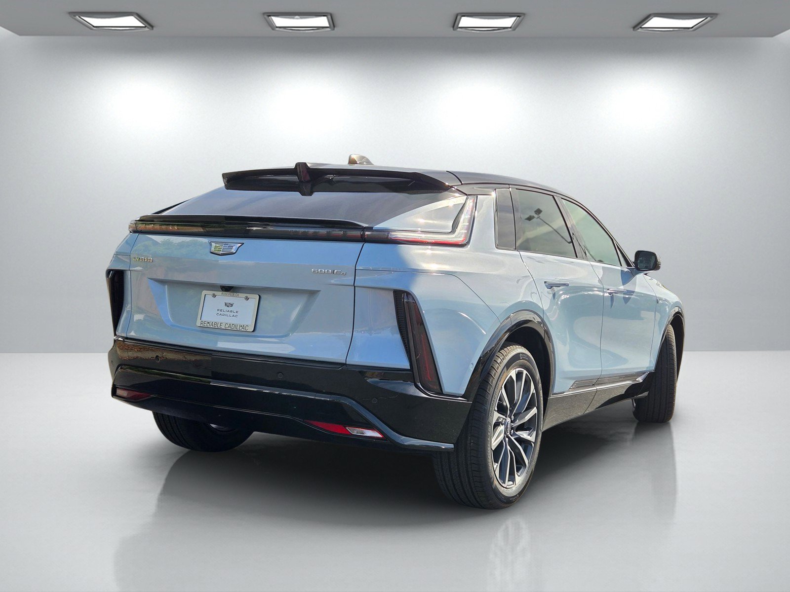 New 2026 Cadillac Lyriq Sport AWD/4WD image 4