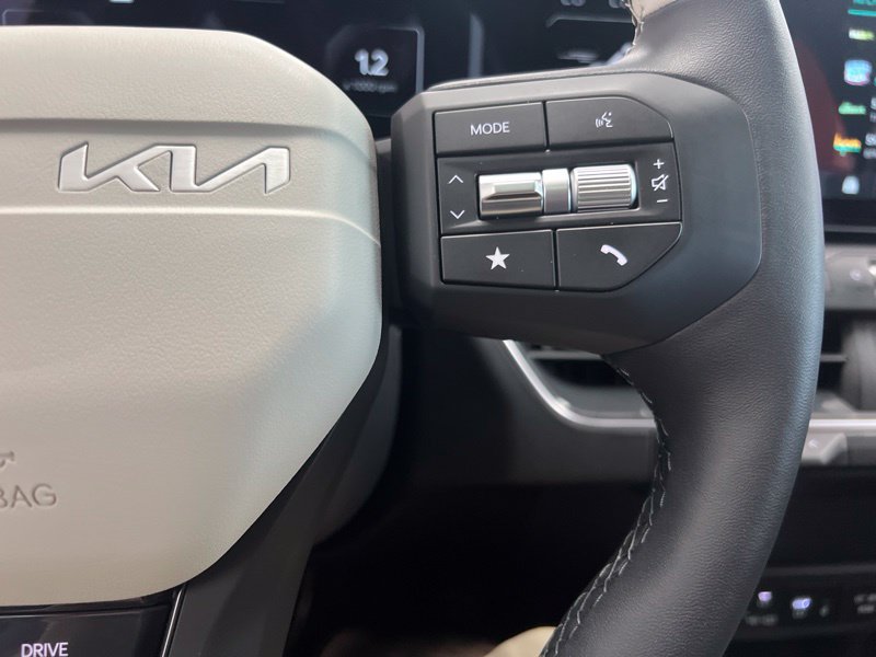 New 2026 Kia K4 GT-Line w/ GT-Line Premium Package FWD image 23