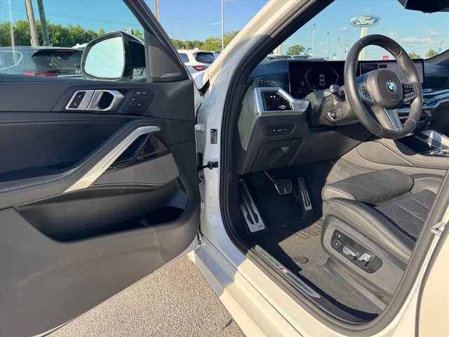 Used 2024 BMW X6 xDrive40i w/ Premium Package AWD/4WD image 15