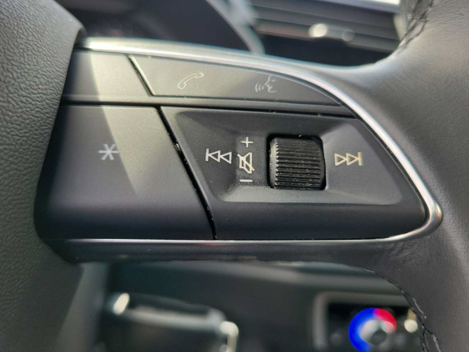 Certified 2022 Audi Q3 2.0T Premium Plus AWD/4WD image 22