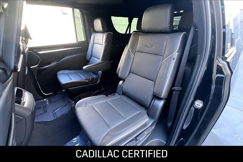 Used 2026 Cadillac Escalade ESV Sport w/ LPO, ONYX Package image 20