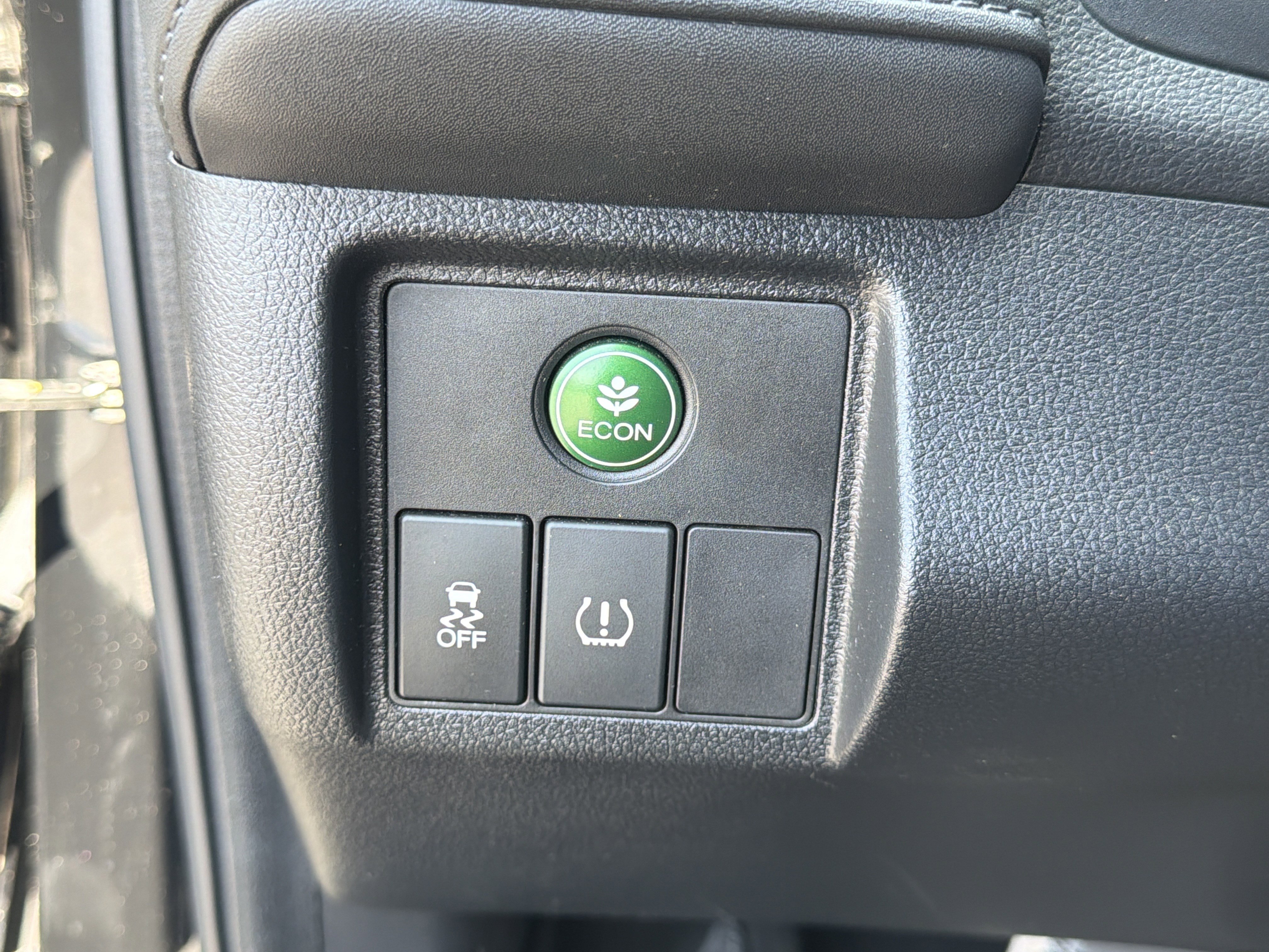 Used 2019 Honda HR-V LX image 37