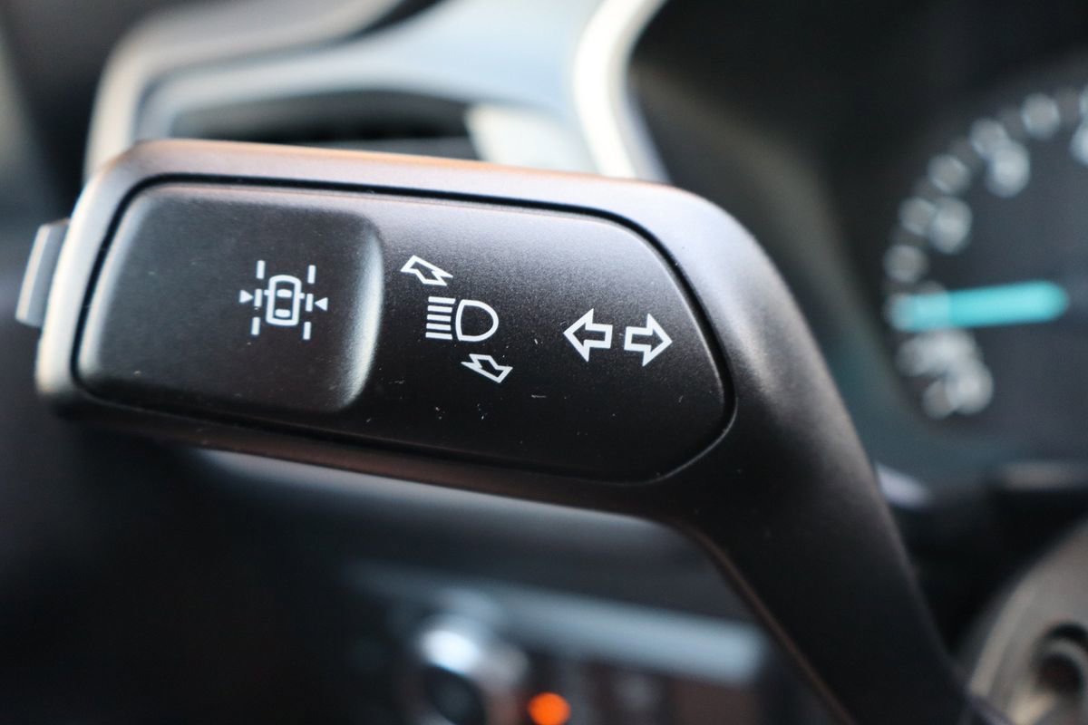Used 2022 Ford Escape SEL image 31