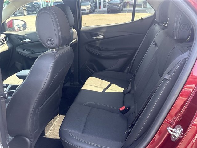 Used 2023 Buick Encore GX Select w/ Sport Touring Package image 23
