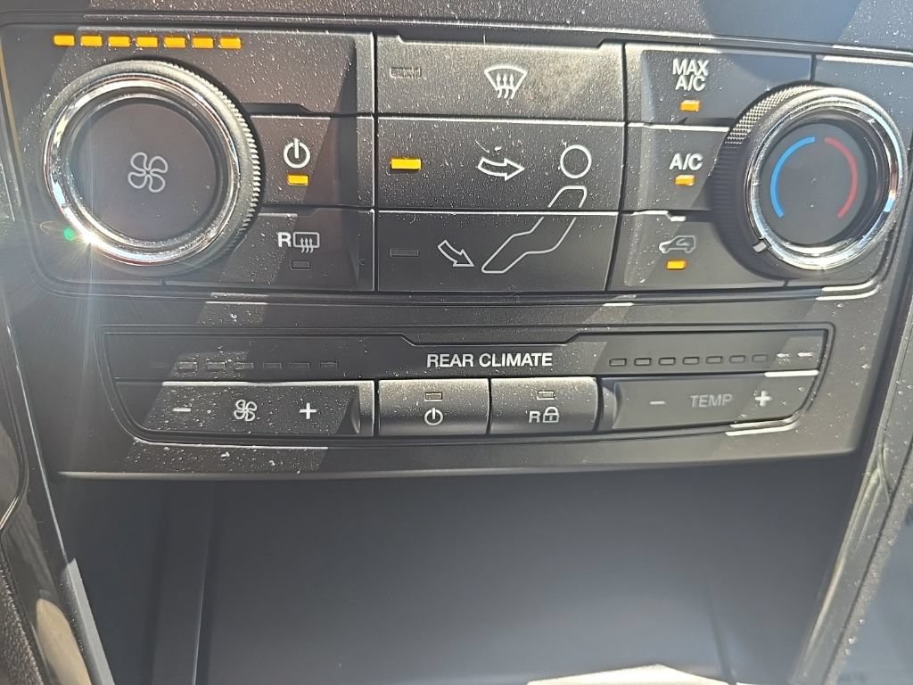 Used 2018 Ford Explorer 4WD w/ Class II Trailer Tow Package image 15