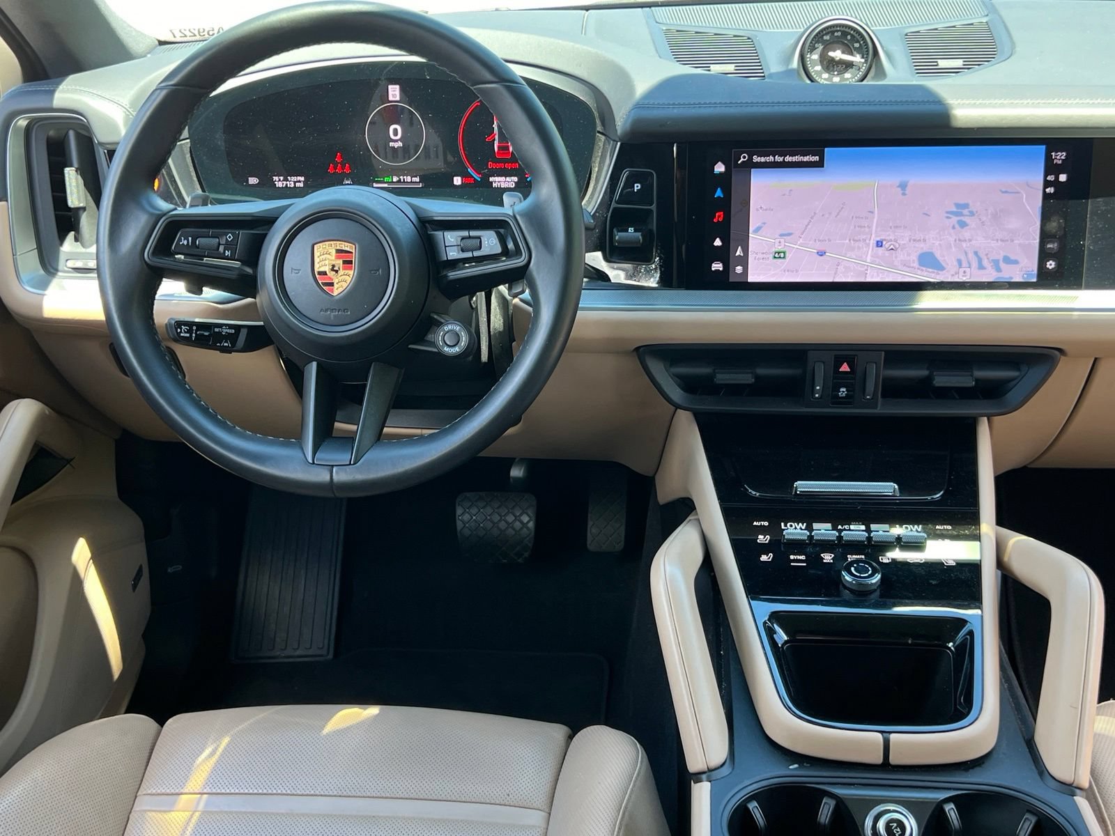 Certified 2024 Porsche Cayenne Coupe AWD/4WD image 15