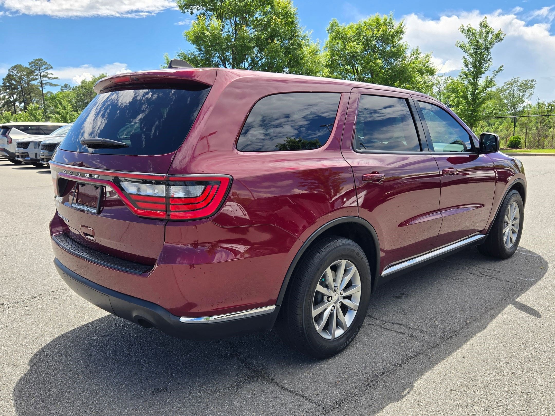 Used 2017 Dodge Durango SXT w/ 3rd Row Seating Group RWD image 7