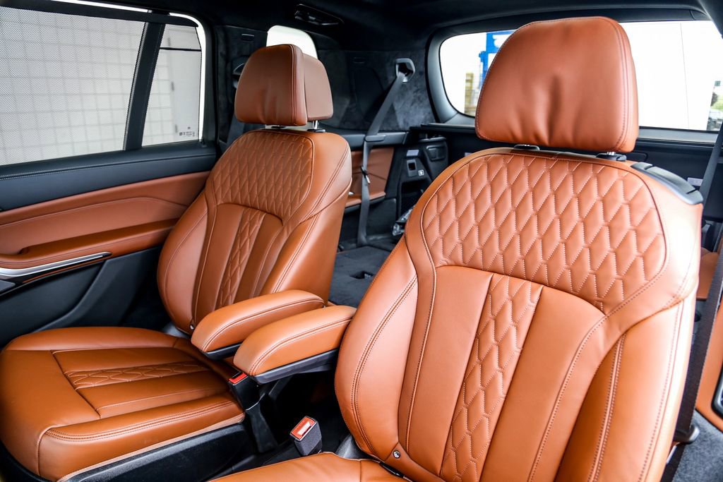 New 2026 BMW X7 xDrive40i w/ Executive Package image 26