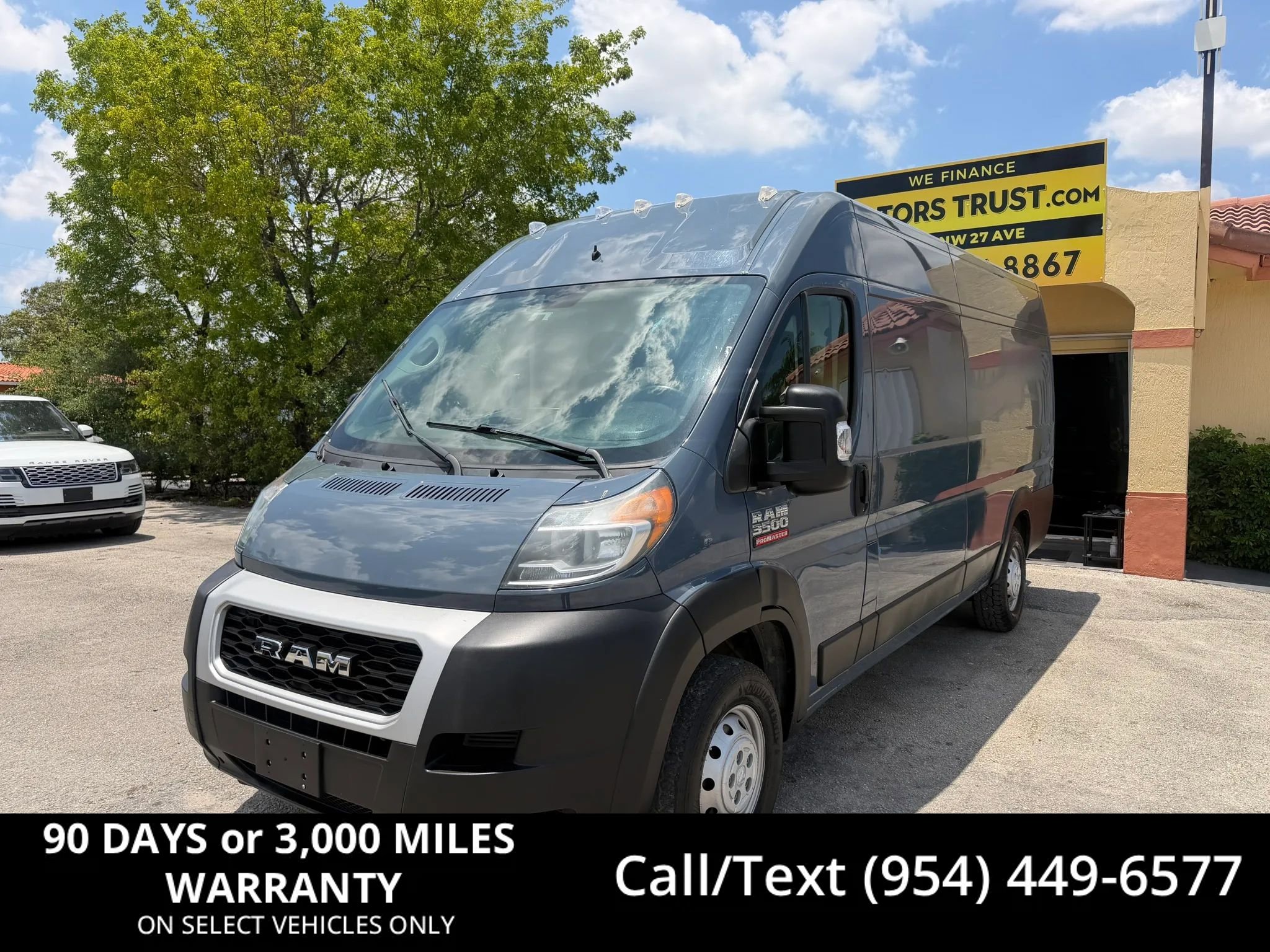 Used 2021 RAM ProMaster 3500 FWD image 1