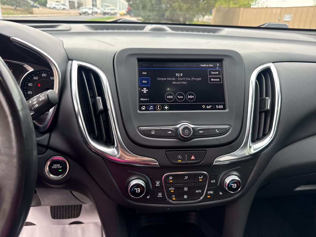 Used 2022 Chevrolet Equinox LT AWD/4WD image 19