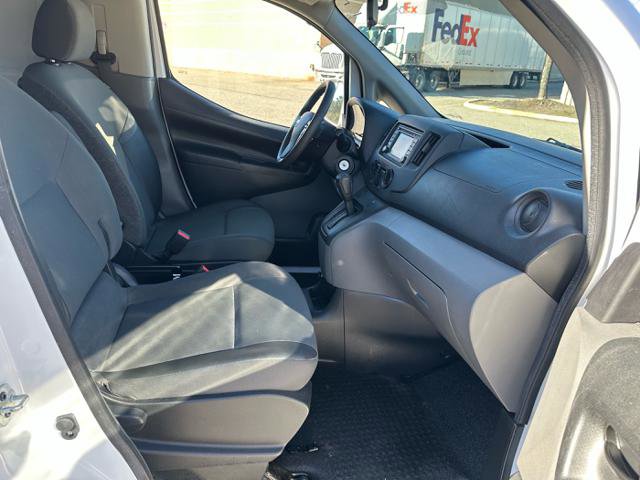 Used 2018 Nissan NV200 SV w/ Navigation Package image 16