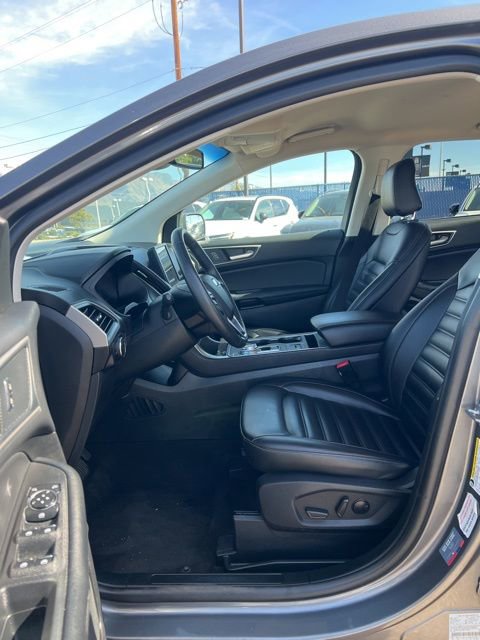 Used 2024 Ford Edge SEL image 25