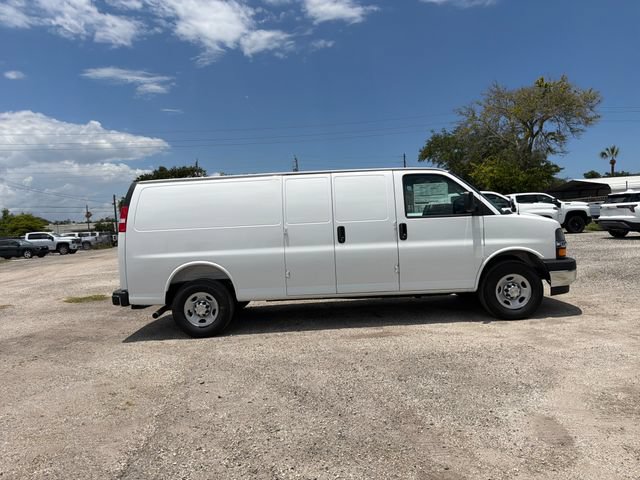 New 2026 Chevrolet Express 3500 Extended w/ Driver Convenience Package RWD image 18