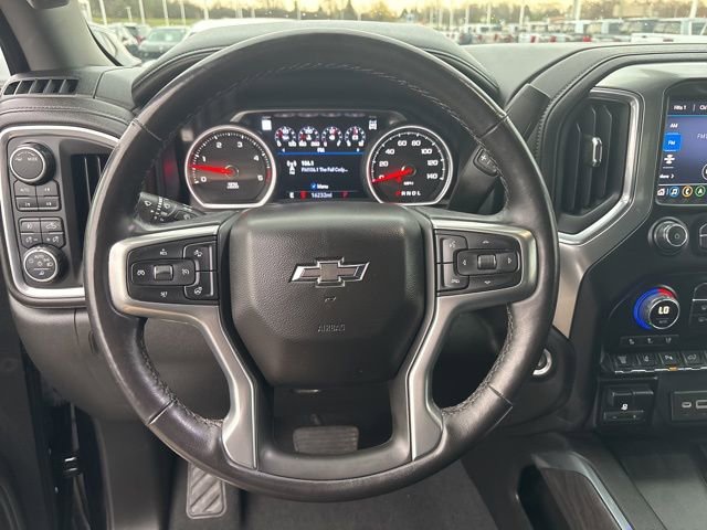 Used 2022 Chevrolet Silverado 3500 LTZ w/ LTZ Plus Package AWD/4WD image 17