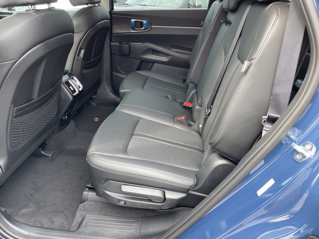 New 2026 Kia Sorento S AWD/4WD image 12