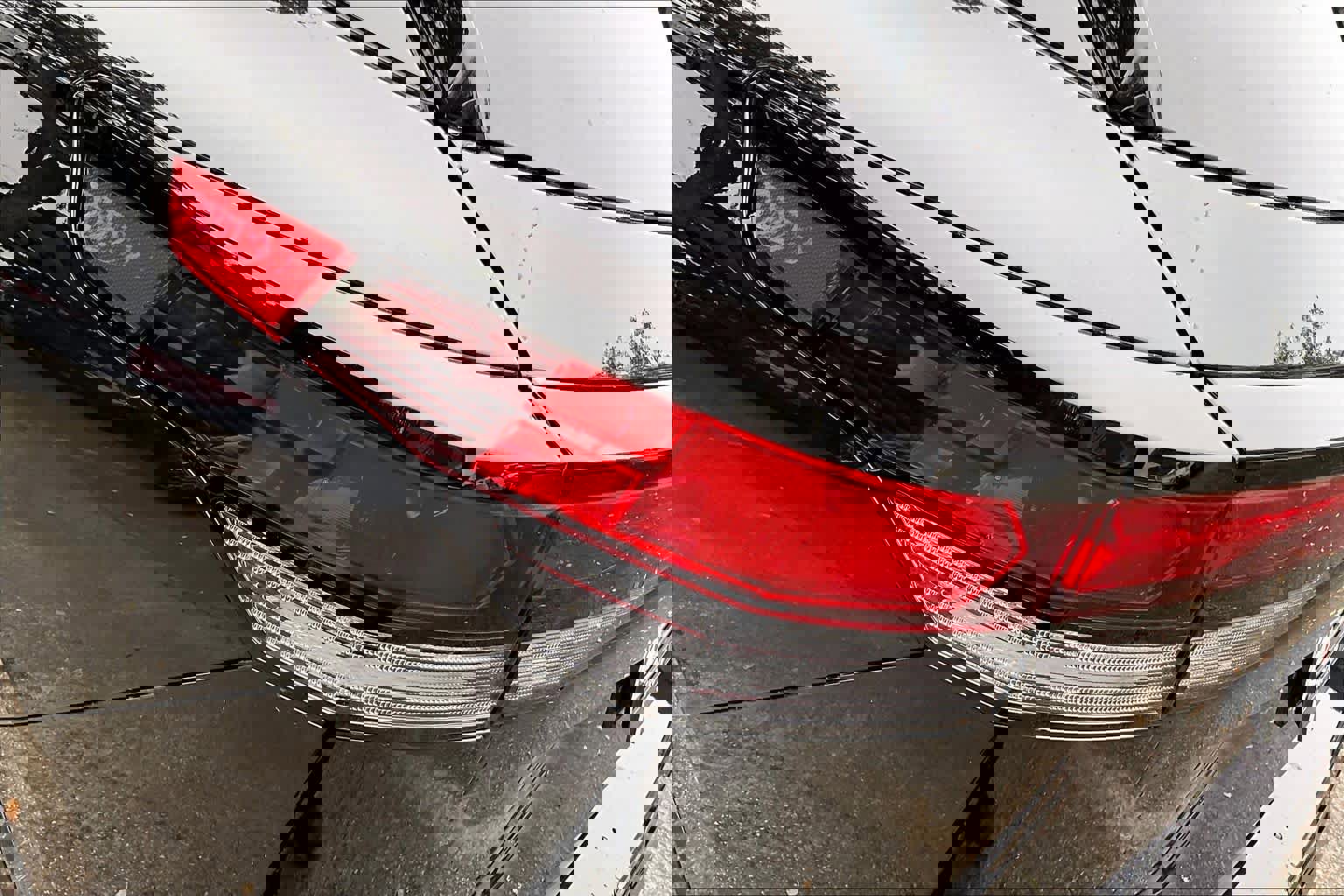 New 2026 Volkswagen Tiguan SE R-Line image 14