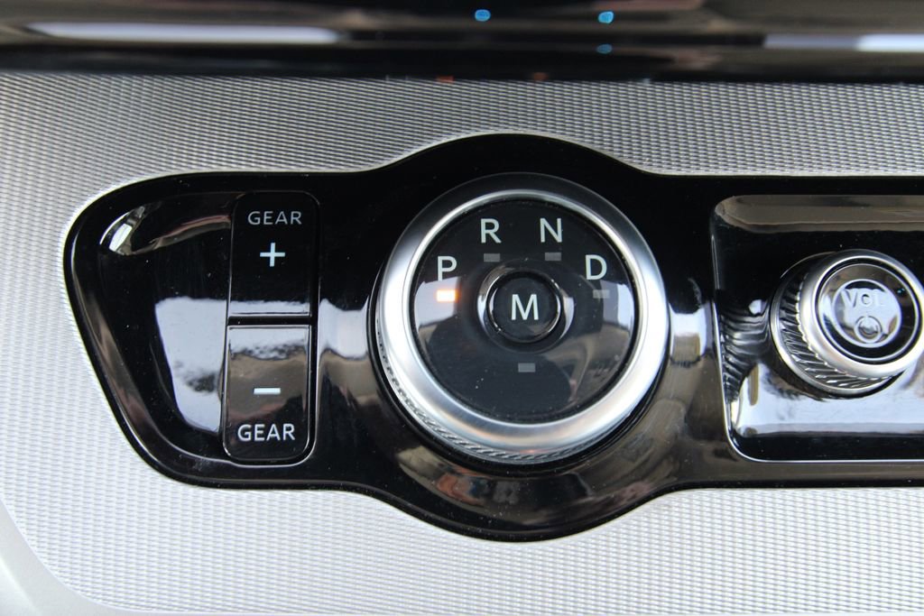 Used 2025 Ford Expedition Max Active image 30