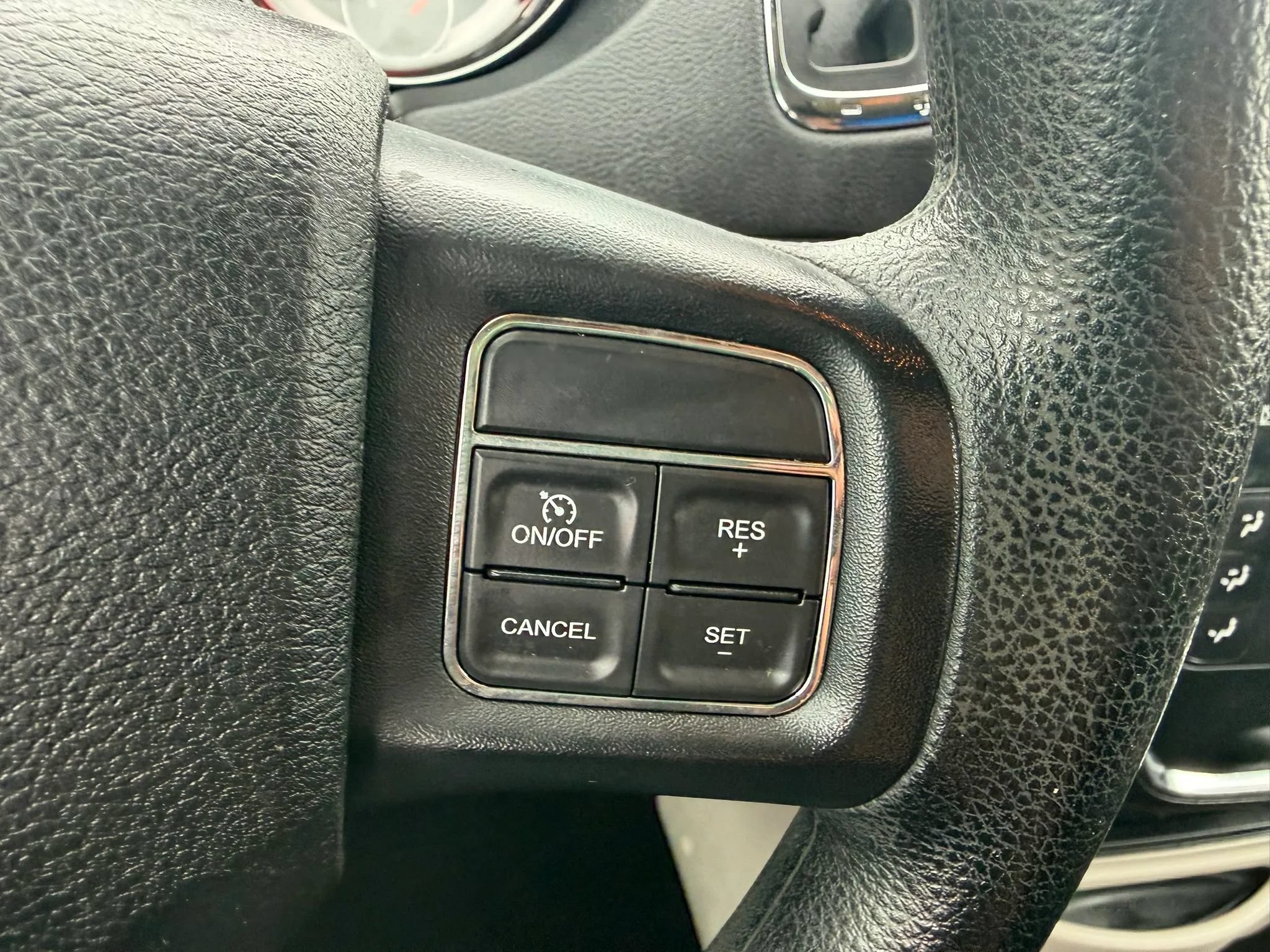 Used 2017 Dodge Grand Caravan SE w/ Power Window Group FWD image 18