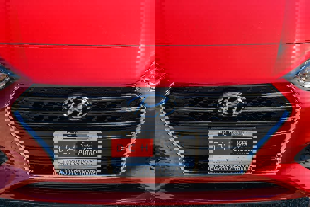 Used 2022 Hyundai Accent SE w/ Cargo Package image 5