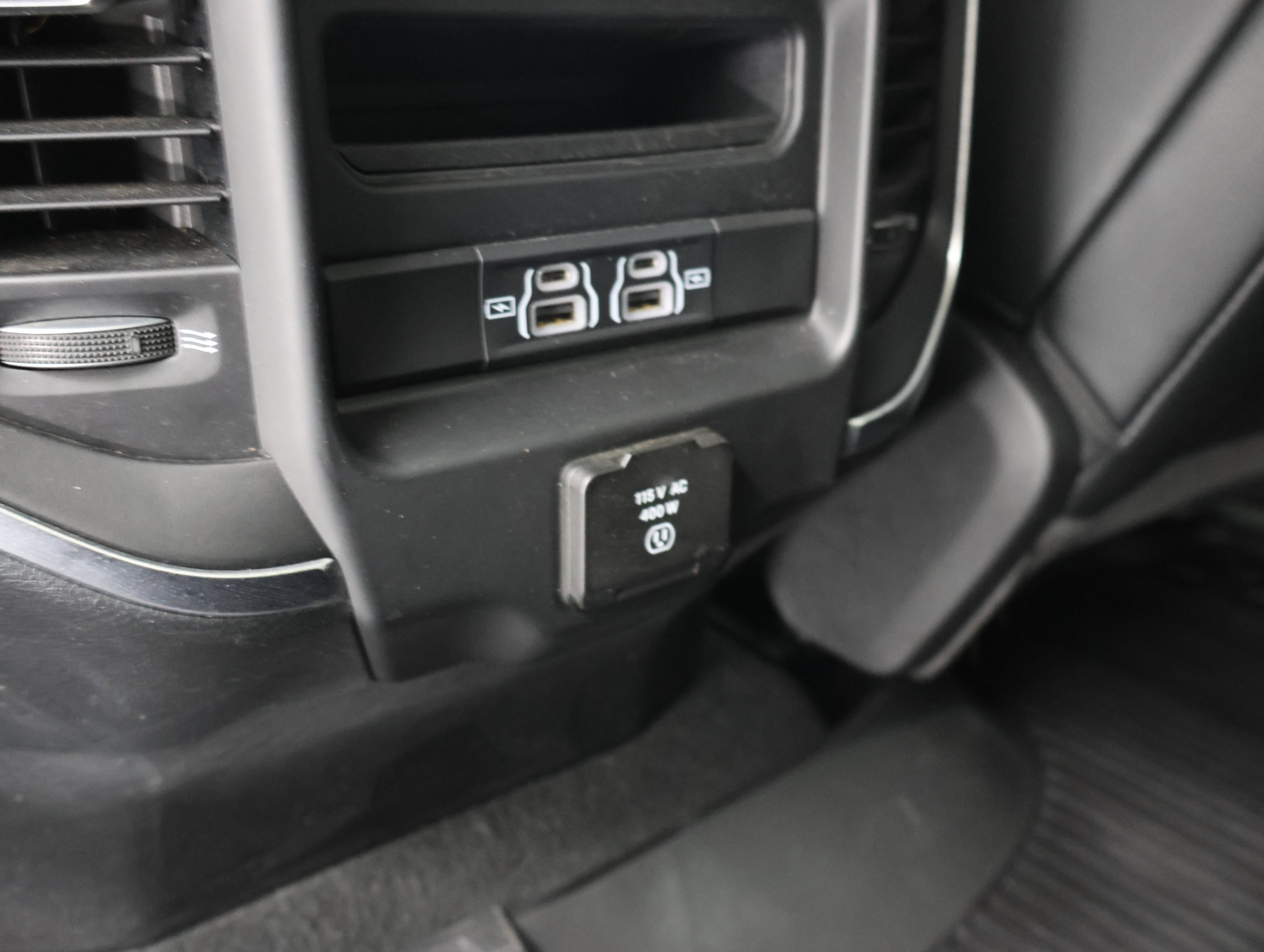 Used 2022 RAM 1500 Laramie AWD/4WD image 35