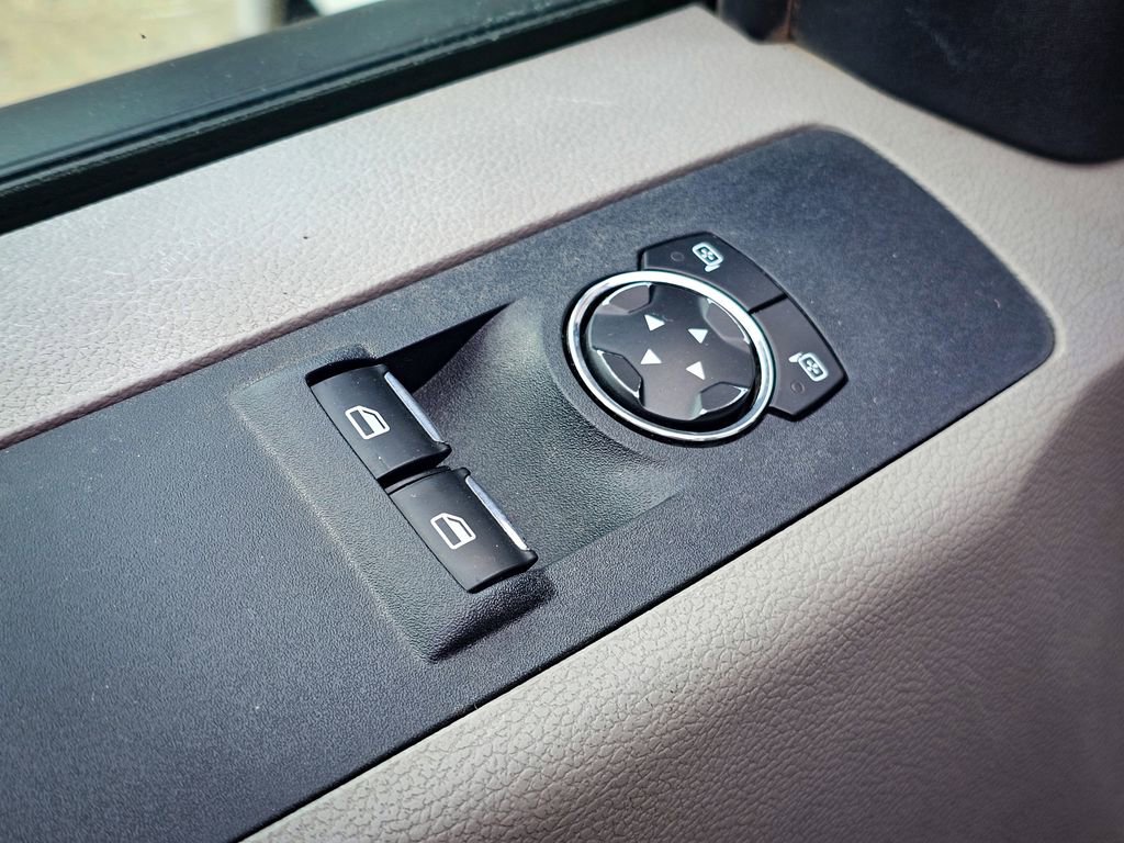 Used 2019 Ford F350 XL w/ Power Equipment Group image 15
