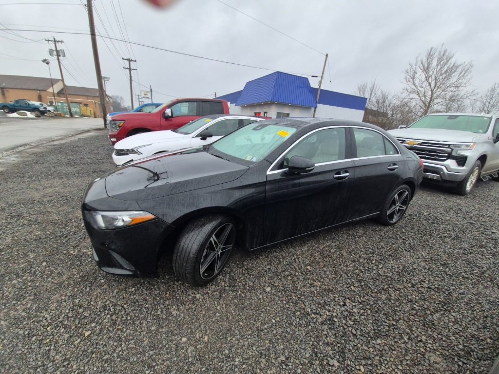 Used 2022 Mercedes-Benz A 220 4MATIC image 4