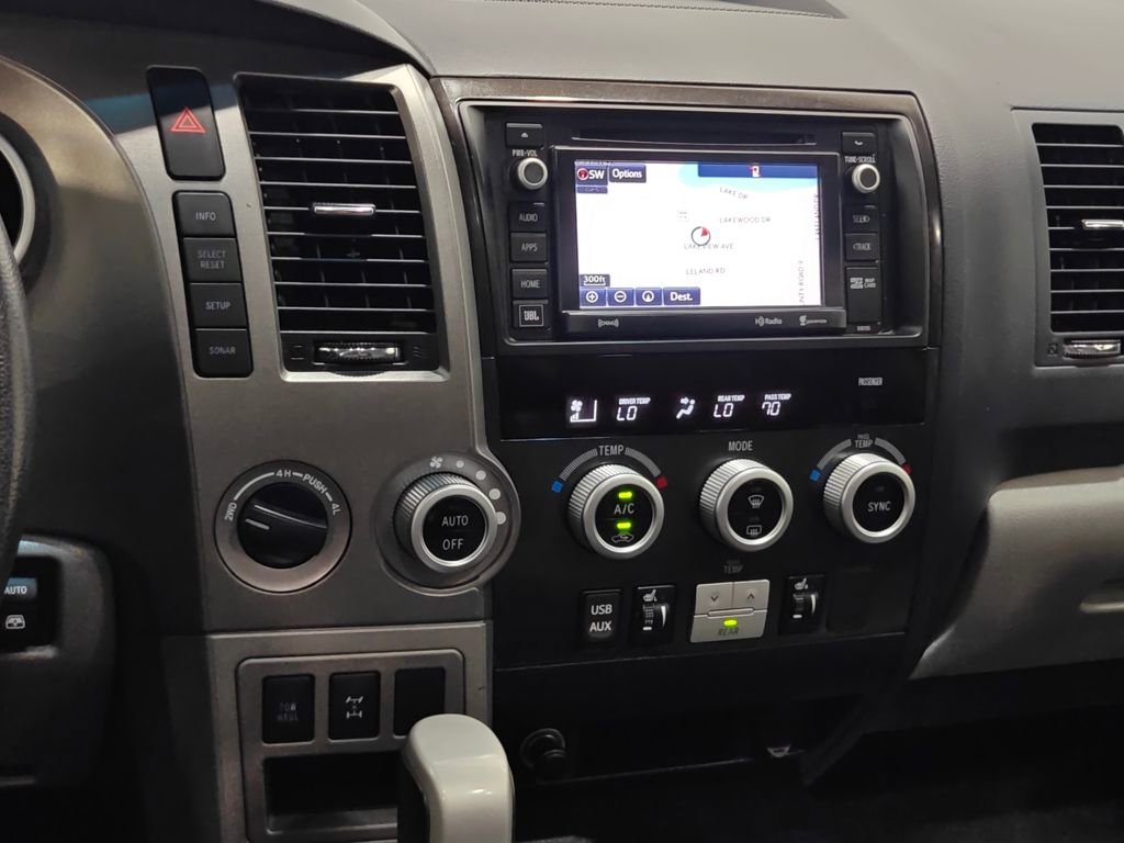 Used 2017 Toyota Sequoia Limited w/ Safety & Convenience Package AWD/4WD image 6