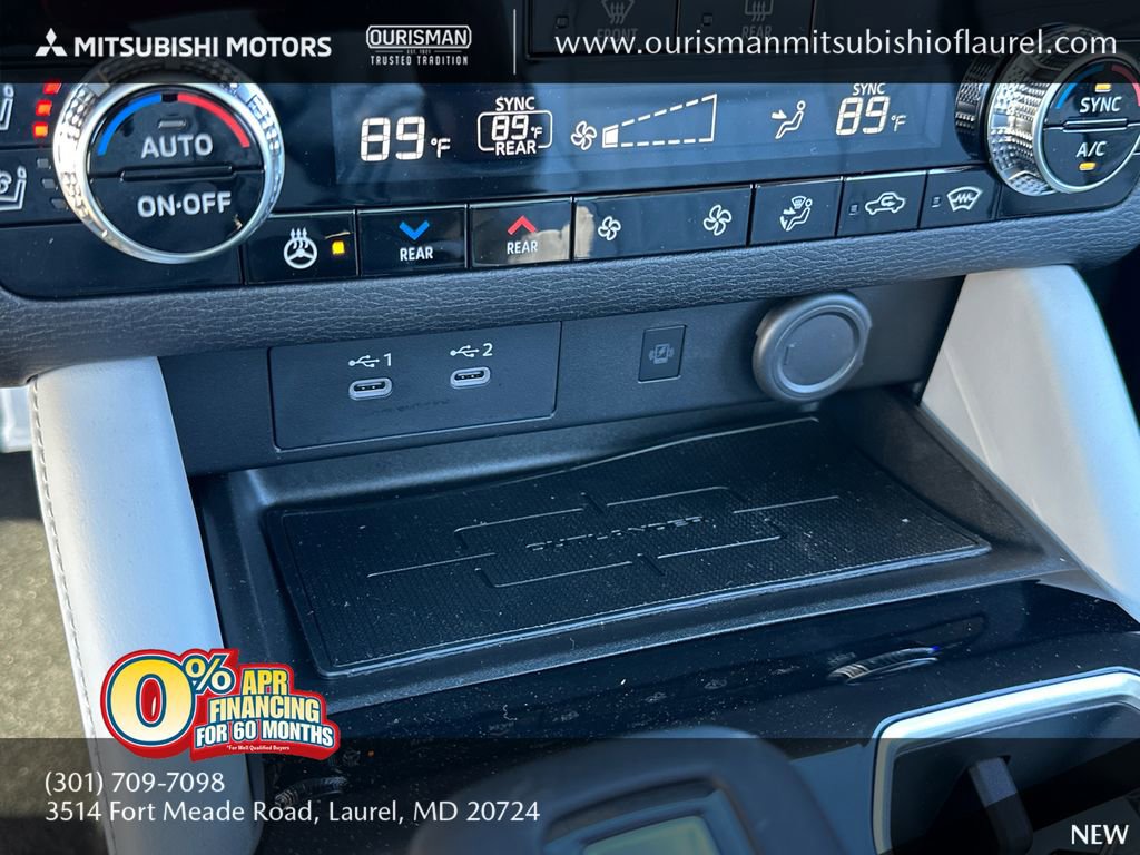 New 2025 Mitsubishi Outlander SEL image 31